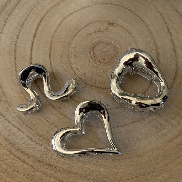 8 Other Reasons Silver Hair Clips Set of 3. - Picture 3 of 4